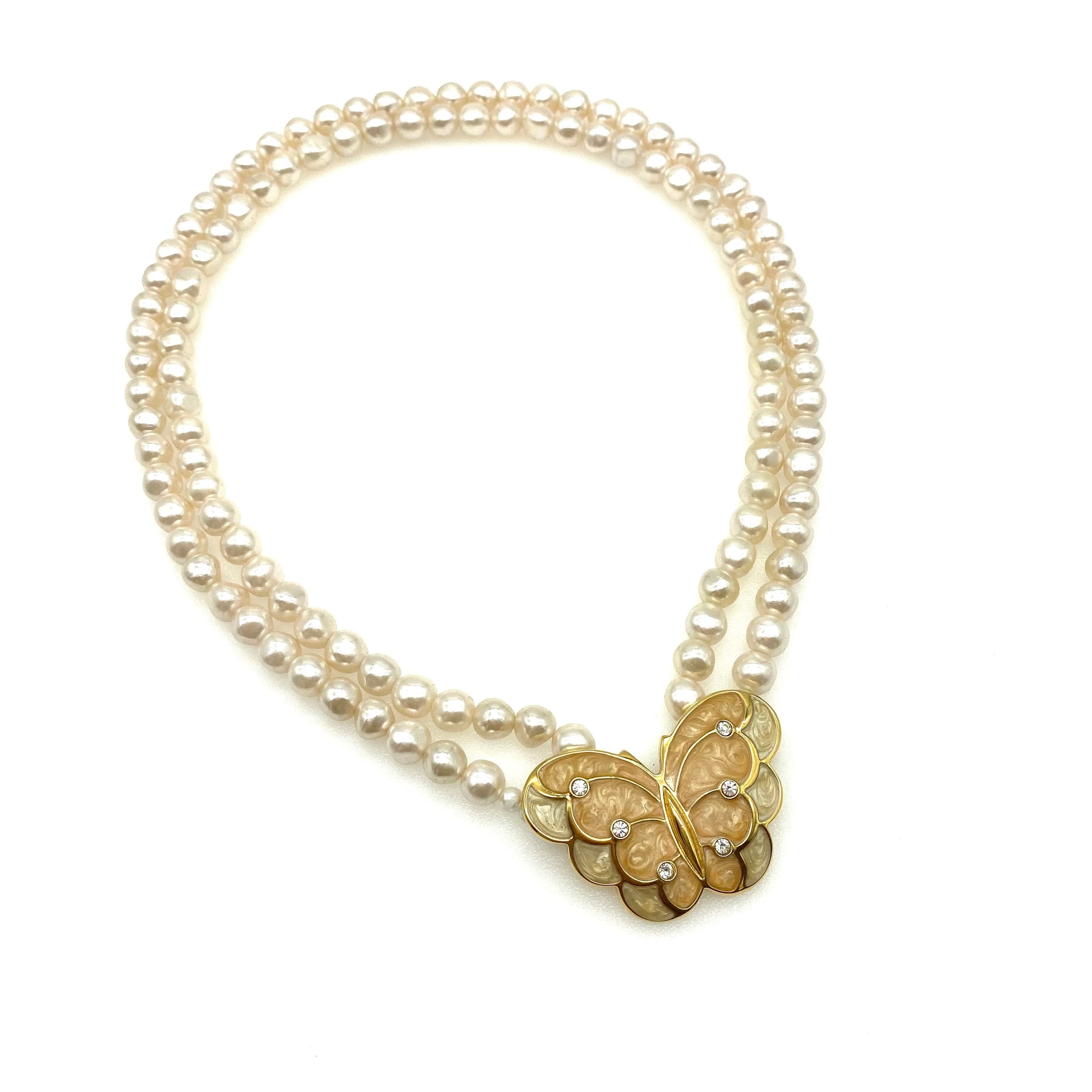 Avon Vintage Boho Butterfly Gold Tone Necklace | Gold tone necklace,  Vintage boho, Butterfly gold